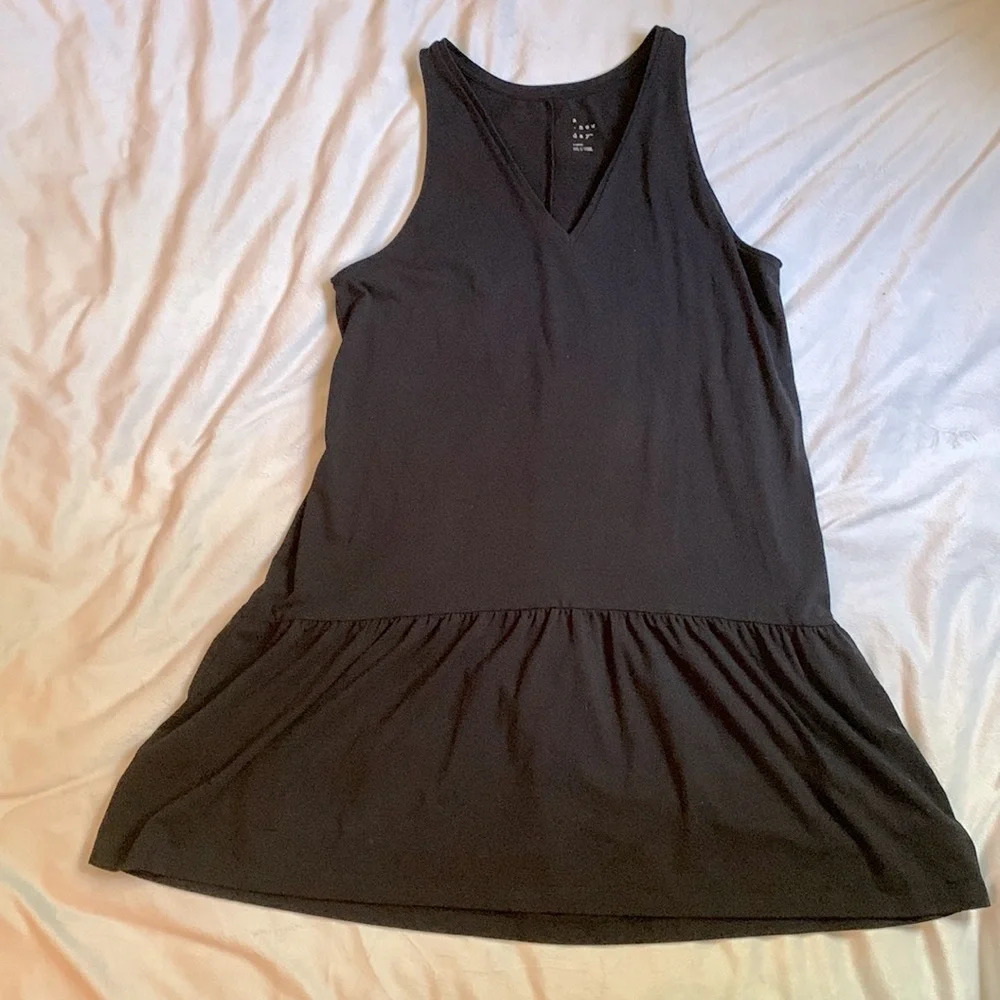 A new day black tank dress peplum hem size large v neck drop waist
